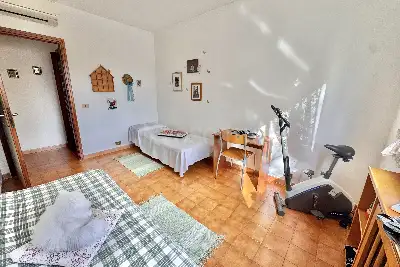 Casa in vendita, Viale dei Caduti Nella Guerra di Liberazione, Roma