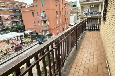 Casa in vendita, Via dei Tulipani, Roma