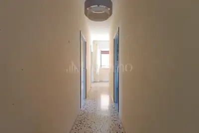 Casa in vendita, Via Varese, Anzio