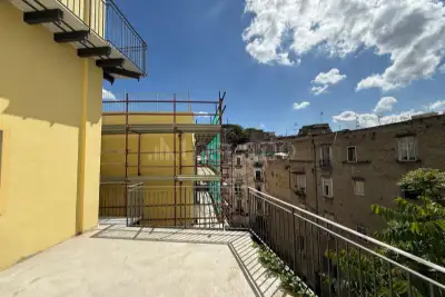 Casa in vendita, Via dei Cristallini, Napoli