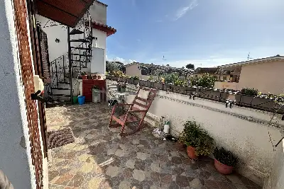 Villa in vendita, Via Dora Baltea, Pomezia