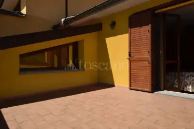 Villa in vendita, Loc. La Casa, Vernio