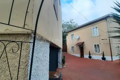 Casa Indipendente in vendita, Via Nevi 128 - Giuliano Teatino CHIETI, Giuliano Teatino