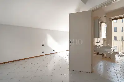 Casa in vendita, Via Luigi Giuseppe Faravelli, Milano