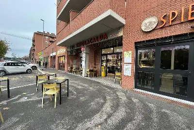 Attività Commerciale in vendita, Via Francesco Cilea, Roma