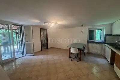 Casa Indipendente in vendita, Via Antonio Neviani, Roma