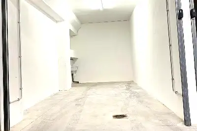 Box in vendita, Via delle Calasanziane, Roma