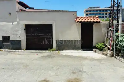 Casa Indipendente in vendita, Via della Marina, Catania