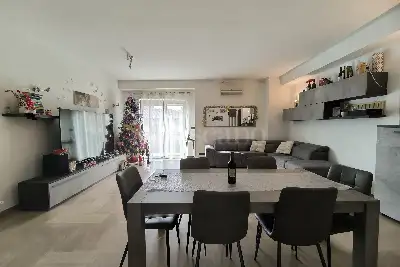 Casa in vendita, Via Fontegrossa, L'Aquila