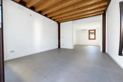 Negozio in affitto, Via Daniele Manin, Portogruaro
