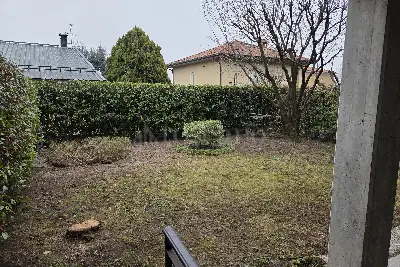 Casa in vendita, Via Riazzolo, Erba