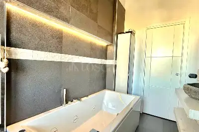 Casa in vendita, Via Portuense , Roma