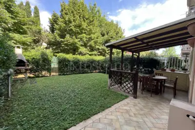 Casa in vendita, Via Enrico Jovane, Roma