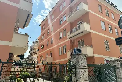 Casa in vendita, Via Gregorio XI, Roma