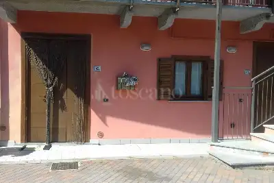 Casa in vendita, Vicolo Motte, Vergiate