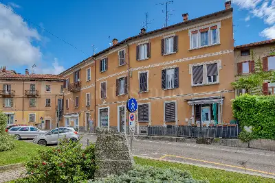 Casa in vendita, Piazza Borasio, Marchirolo