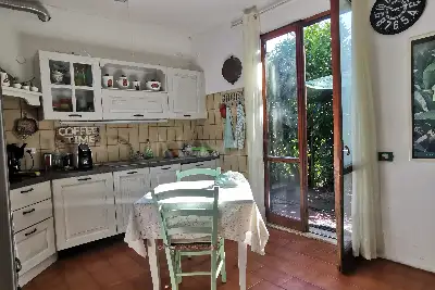 Casa Indipendente in vendita, Via  Francia , Sovicille