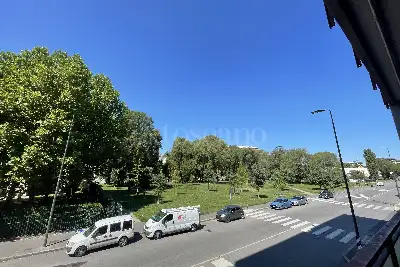 Casa in vendita, Via dei Ciclamini, Milano