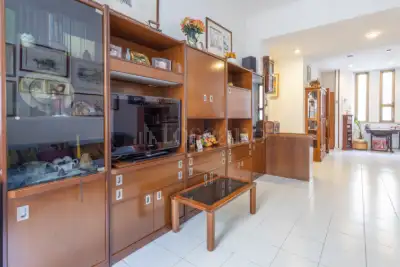 Casa in vendita, Via Bartolomeo Eustachi, Milano