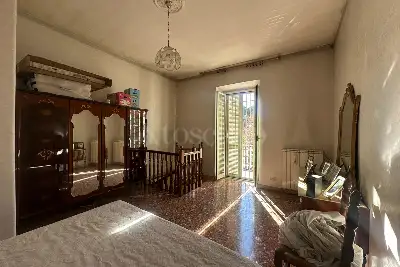 Casa Indipendente in vendita, Via Tuscolana, Roma