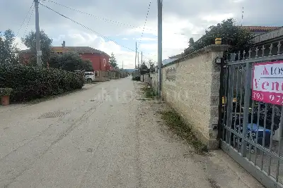 Casa Indipendente in vendita, Via Le Piane, Collecorvino