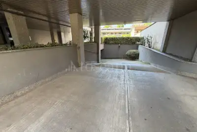 Box in vendita, Via Giambellino, Milano