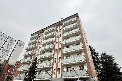 Casa in affitto, Via Angelo Inganni, Milano