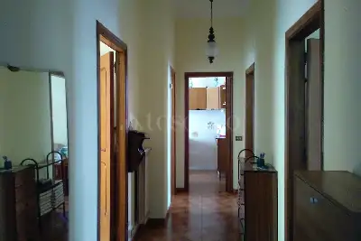 Casa in vendita, Via Azaria Tedeschi, Catanzaro