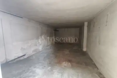 Box in vendita, Via Remo, Brindisi