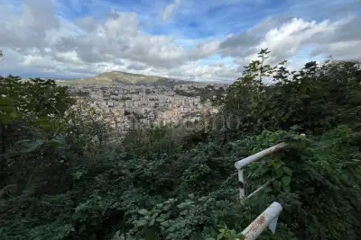 Casa in vendita, Via Alessandro Manzoni, Napoli