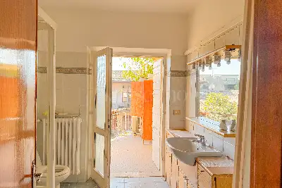 Casa in vendita, Via Chiesa, Padenghe sul Garda