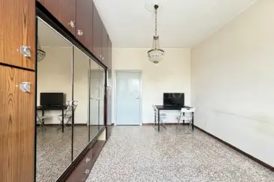 Casa in vendita, Via Giuseppe Carozzi, Milano
