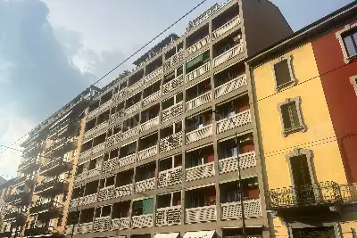 Negozio in vendita, Via Rembrandt , Milano