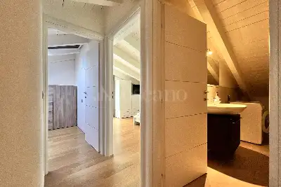 Casa in vendita, Lungolago Giuseppe Garibaldi, Peschiera del Garda