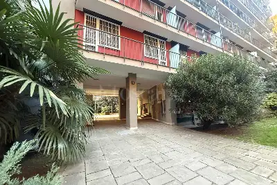 Casa in vendita, Via Privata Angera, Milano