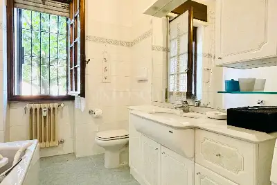 Casa in vendita, Via Egidio Dabbeni, Brescia