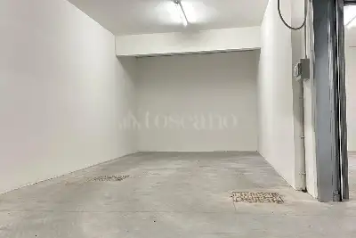 Garage in vendita, Via delle Calasanziane, Roma