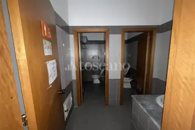 Negozio in vendita, Viale Regione Siciliana , Palermo