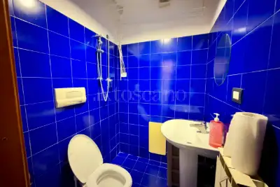 Casa in vendita, Via Bovisasca, Milano