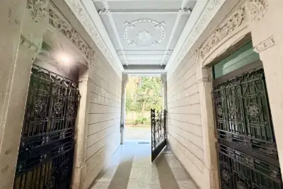 Casa in vendita, Via Plinio, Milano