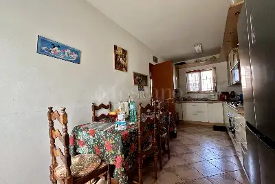 Villino a Schiera in vendita, Via Gozzi, Anzio