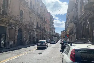 Negozio in vendita, VIA MONSERRATO , Catania