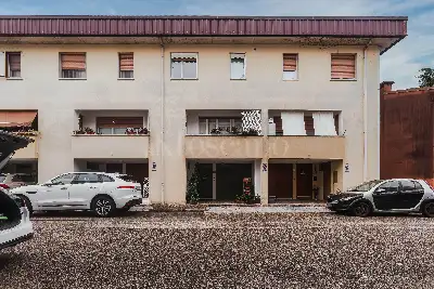 Villino a Schiera in vendita, Via Ausonia, Udine