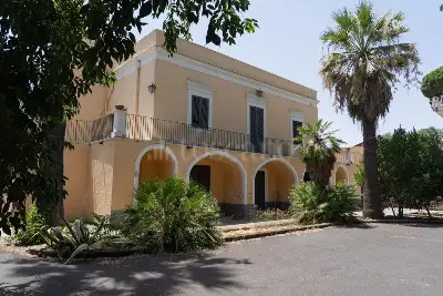 Villa in vendita, Via Pietro De Logu, Catania