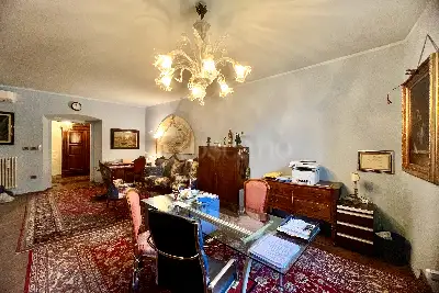 Casa in vendita, Via Garibaldi, Desenzano del Garda