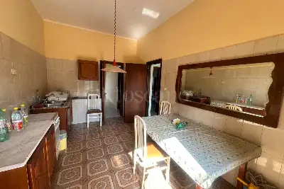 Casa Indipendente in vendita, Via Riggio, Zafferana Etnea