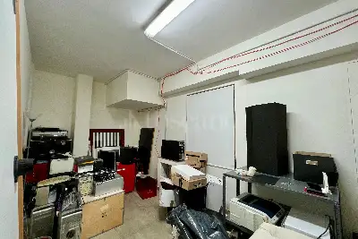 Laboratorio in vendita, Via Montepulciano, Roma