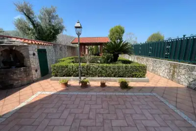Villa in vendita, Via Sambucia, Palermo