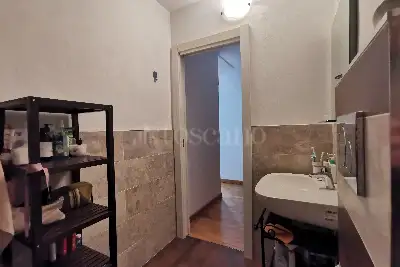 Casa in vendita, Via Stalloreggi, Siena