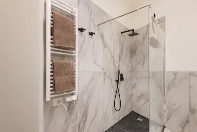 Casa in vendita, Viale Certosa, Milano